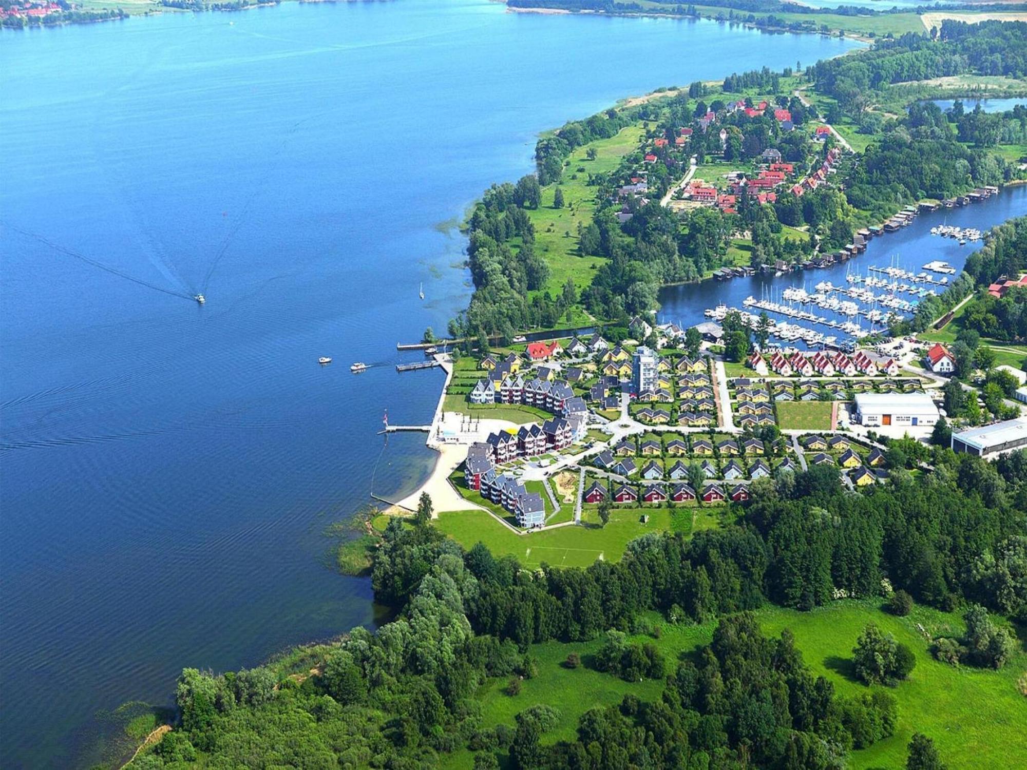 Ferienpark Mueritz In Rechlin-Nord Экстерьер фото